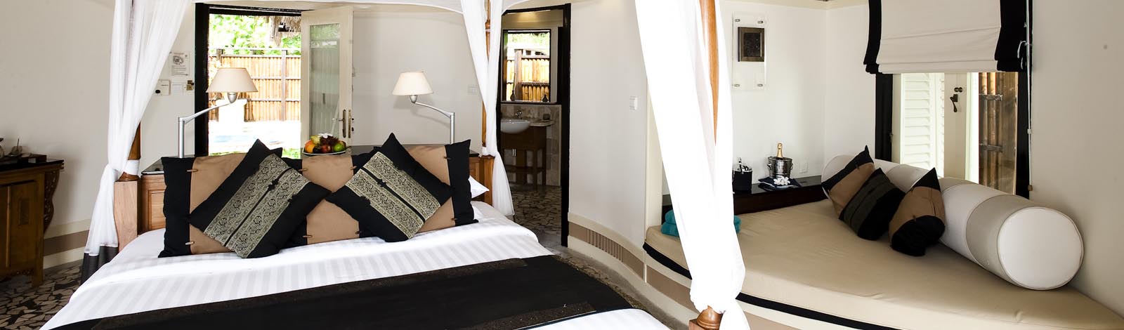 Banyan Tree Vabbinfaru Spa Sanctuary Pool Villa