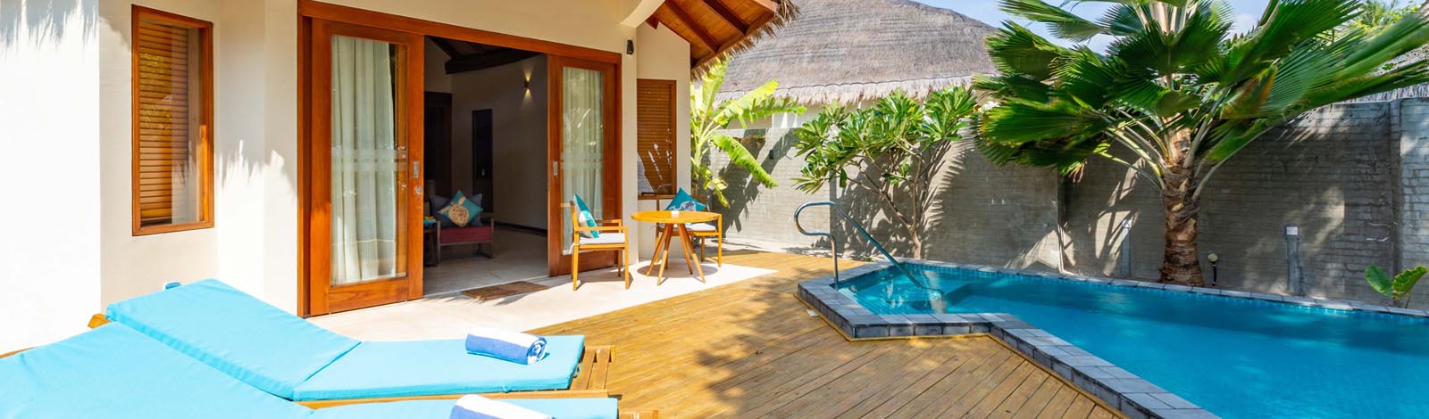Furaveri Maldives Dhoni Pool Villa