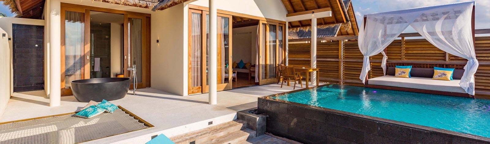 Furaveri Maldives Ocean Pool Villa